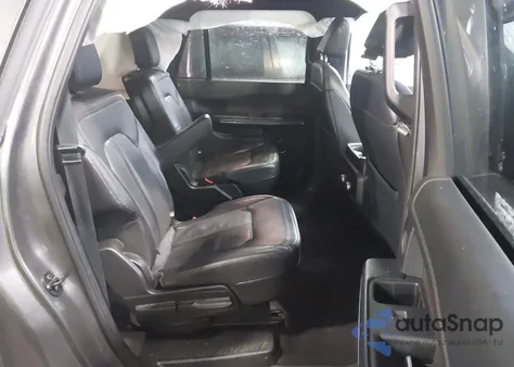 2021 Ford Expedition Limited Max z USA, uszkodzony, nr VIN 1FMJK2AT6MEA83084